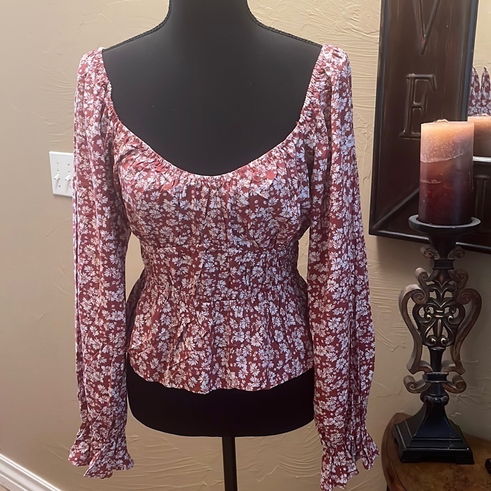Liberty Love Long Sleeve Top Size M